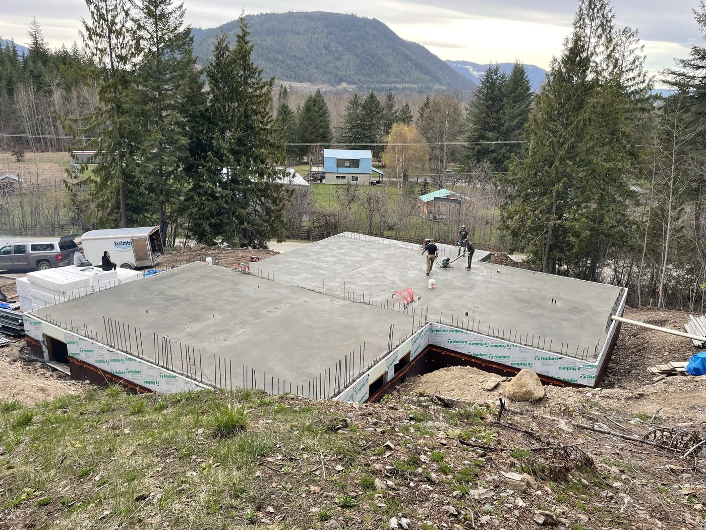 Sloped lot build in the Shuswap